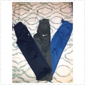 ⛔SOLD⛔ Bundle of boys Sweats